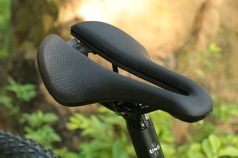 Noseless Bike Bicycle Saddle, Thick Super Soft Cushion