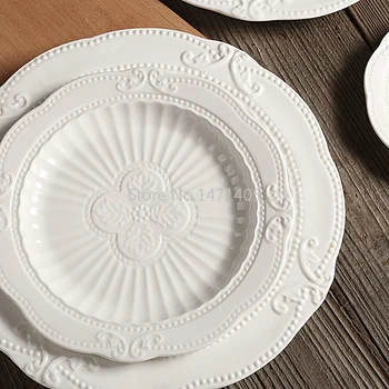 

European Style Aristocratic Gorgeous White Porcelain Plate Embossed Disc Western Dinner Plate Dessert Plate Dessert Cake Plate