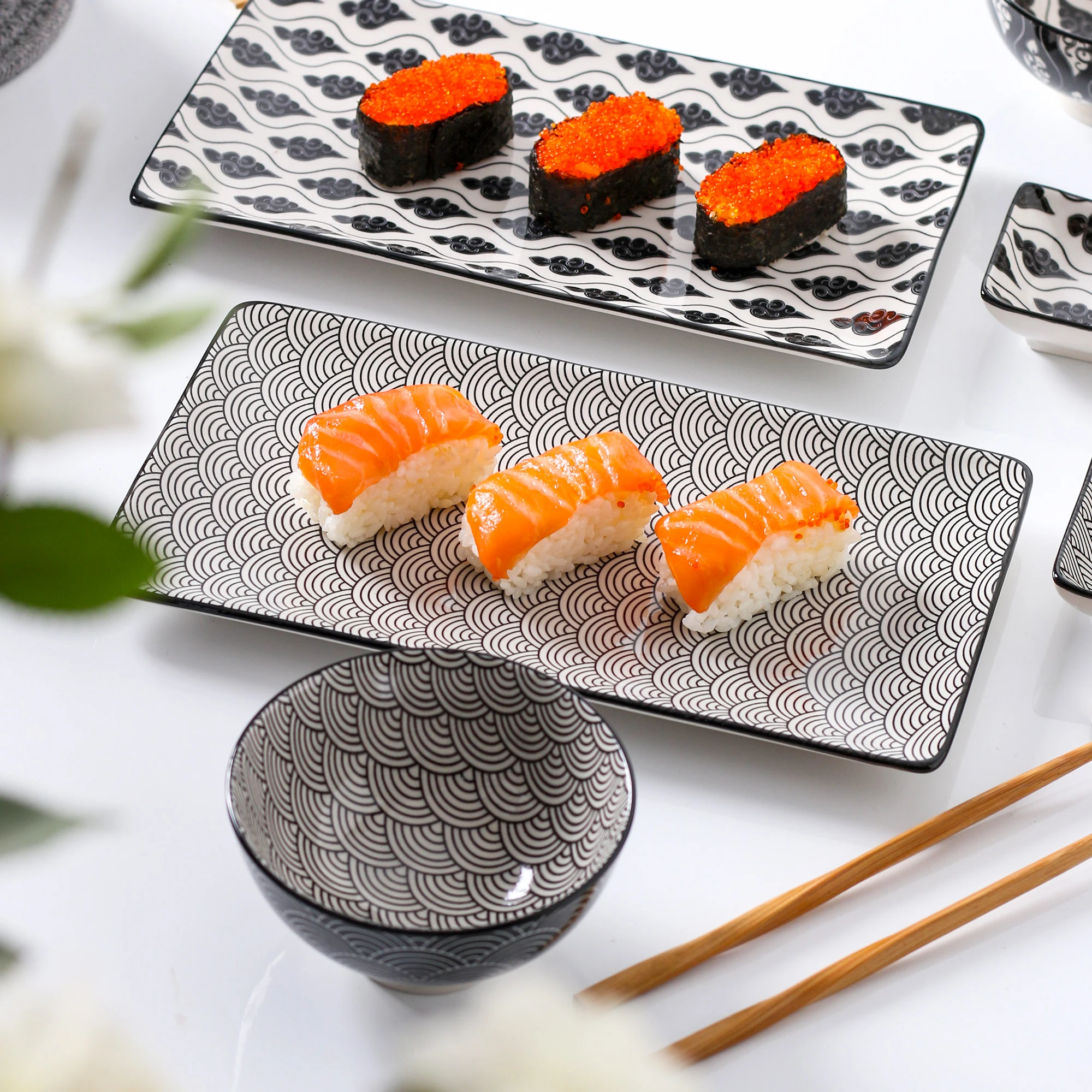 Vancasso Natsuki Set di piatti per Sushi in porcellana in stile giapponese  con 2 * piatti per Sushi, piatti da immersione, 2 paia di bacchette di  bambù regalo - AliExpress