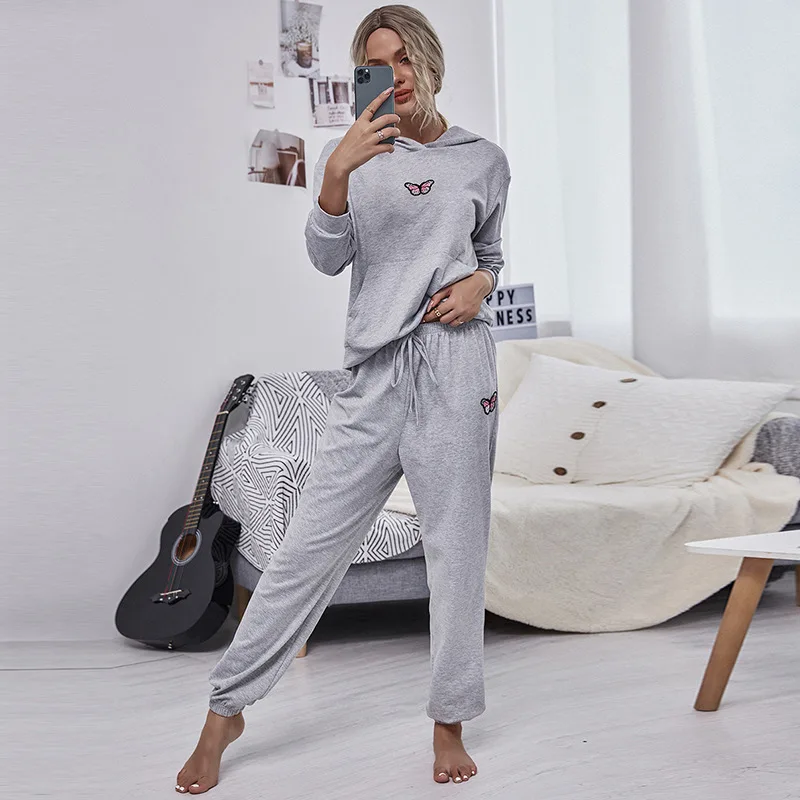 

2020 Autumn New Fashion Casual Hooded Loose Sports Casual Suit Sweater Pullover and Sweatpant Two-piece Suit For Women Winter
