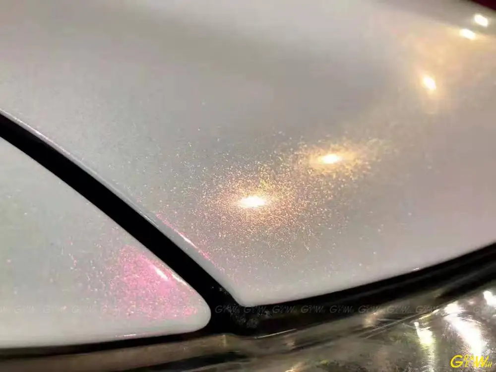 Metallic White Car Paint