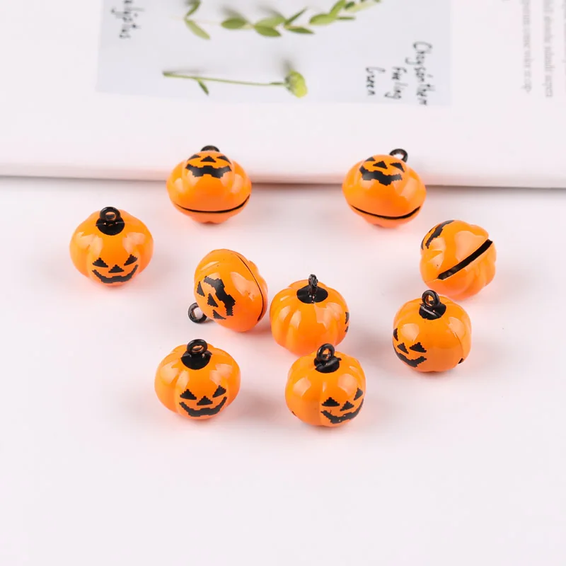 

diy Jewelry accessories handmade materials Halloween pumpkin bells keychain bag ornaments