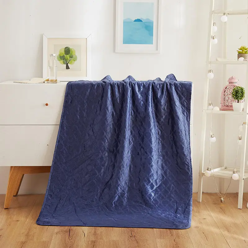 Waffle hand-stitched double-layered lambskin blankets, warm and comfortable double-sided sleep for children