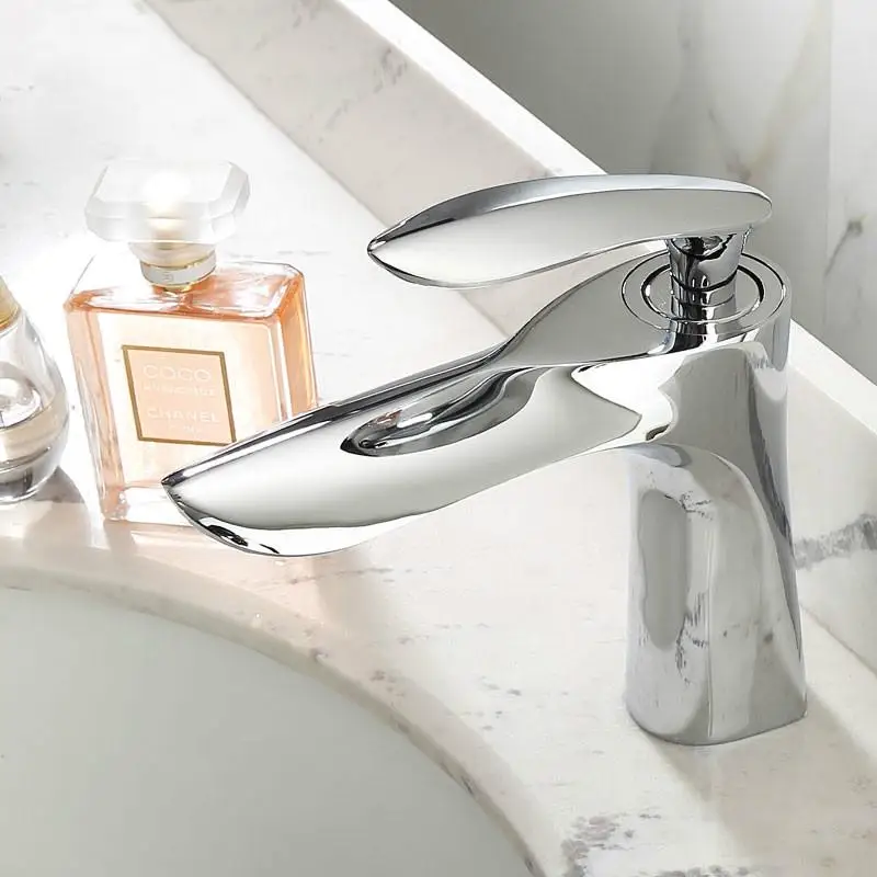 Смесители для раковины элегантный кран ванной комнаты смеситель с горячей и