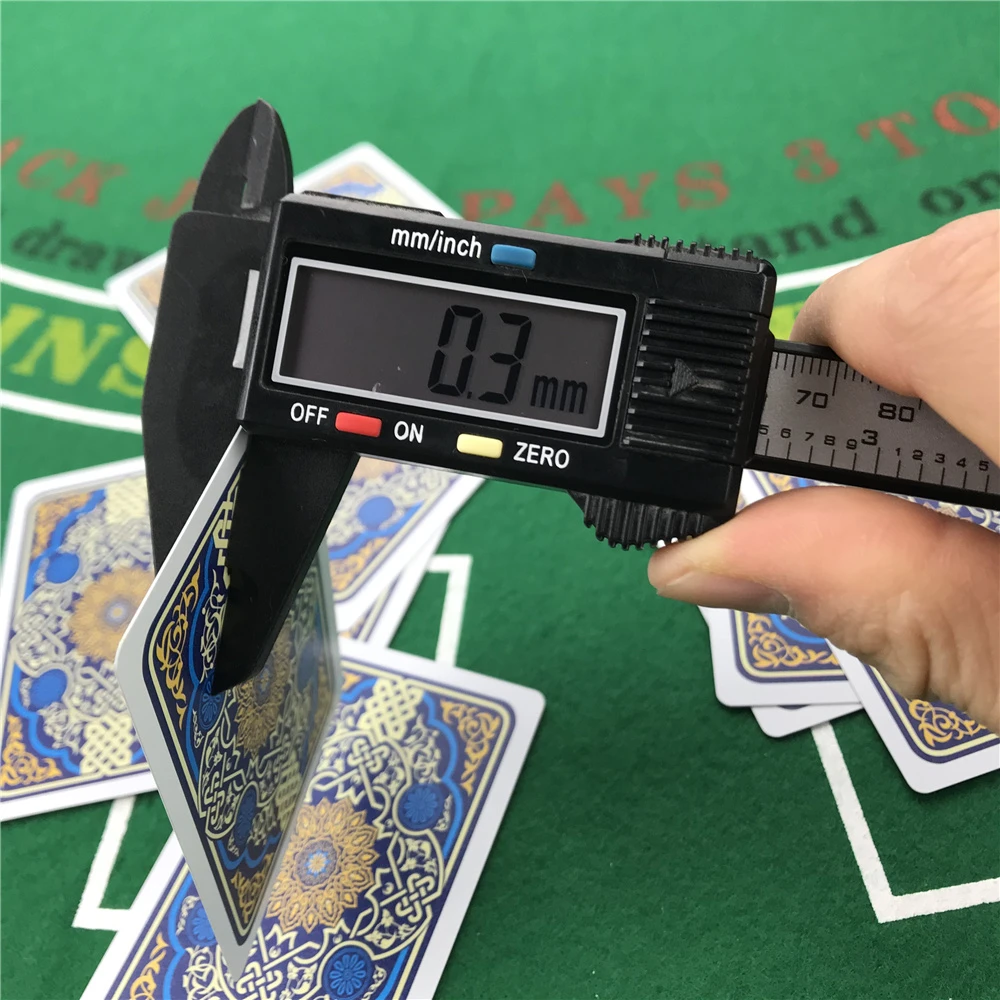 Plastic Playing Cards 2pcs/Lot Waterproof Texas Hold'em Poker Narrow Brand PVC 2.28*3.46 Inch
