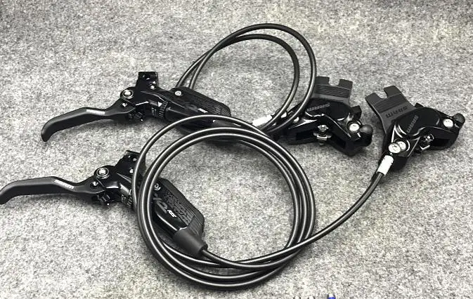 360-1077350562