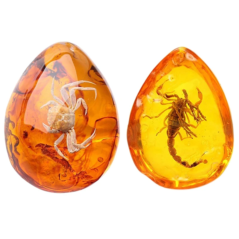Quality 2 Pcs Fashion Natural Insects Amber Gemstone Ornament Originality Scorpions Butterfly Spider Crab Decorations with Holes |