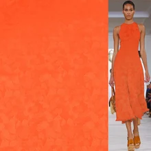 Жаккардовая эластичная шелковая атласная ткань оранжевого цвета 108 см ширина 19 momme, SFF168