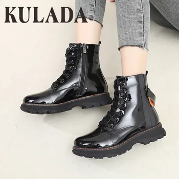 

KULADA Motorcycle Ankle Boots Low Heel Cool Style Autumn Boots Fashion Women Boots Women Patent Leather Short Plush Boots