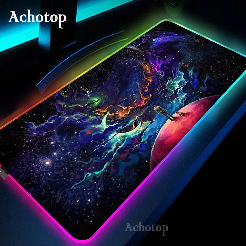 Цветной светящийся RGB игровой коврик для мыши синий фиолетовый облако космос