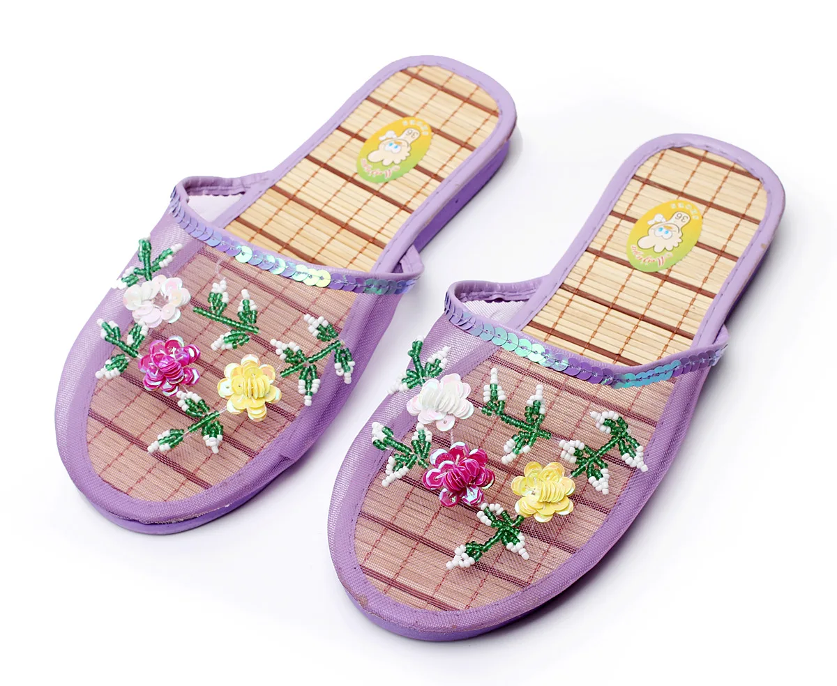 Women Indoor Slippers Sequin Flat Shoes Cool Lady Summer Hollow Mesh Beach Flip Flops Casual Baotou Creative Flower Mesh