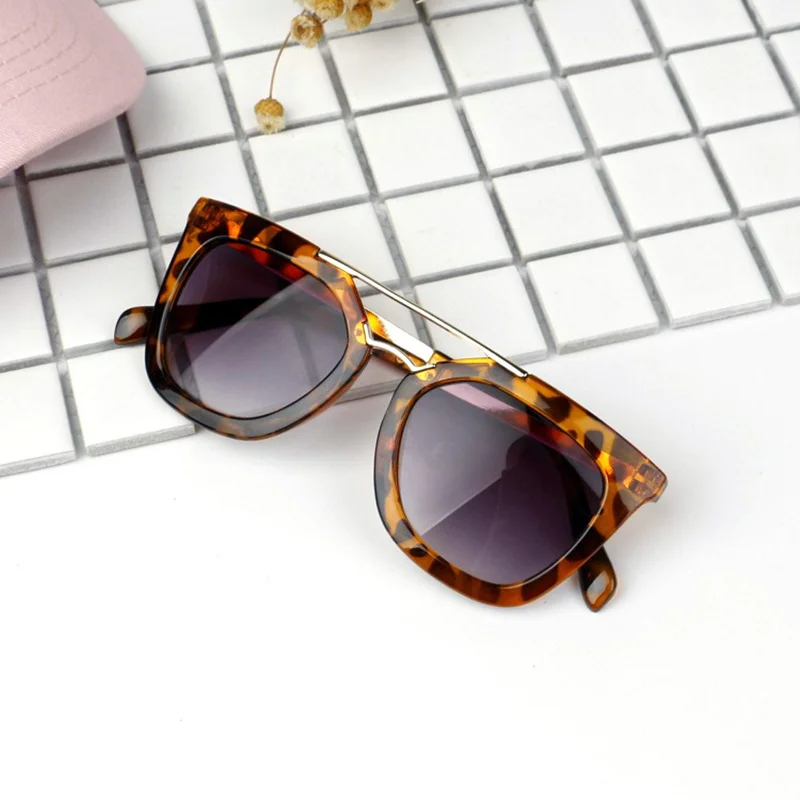 Kids Sunglasses Girls Boys luxury Brand Designer Vintage Children's Sun Glasses UV400 Shade Lovely Baby Goggles Eyewear