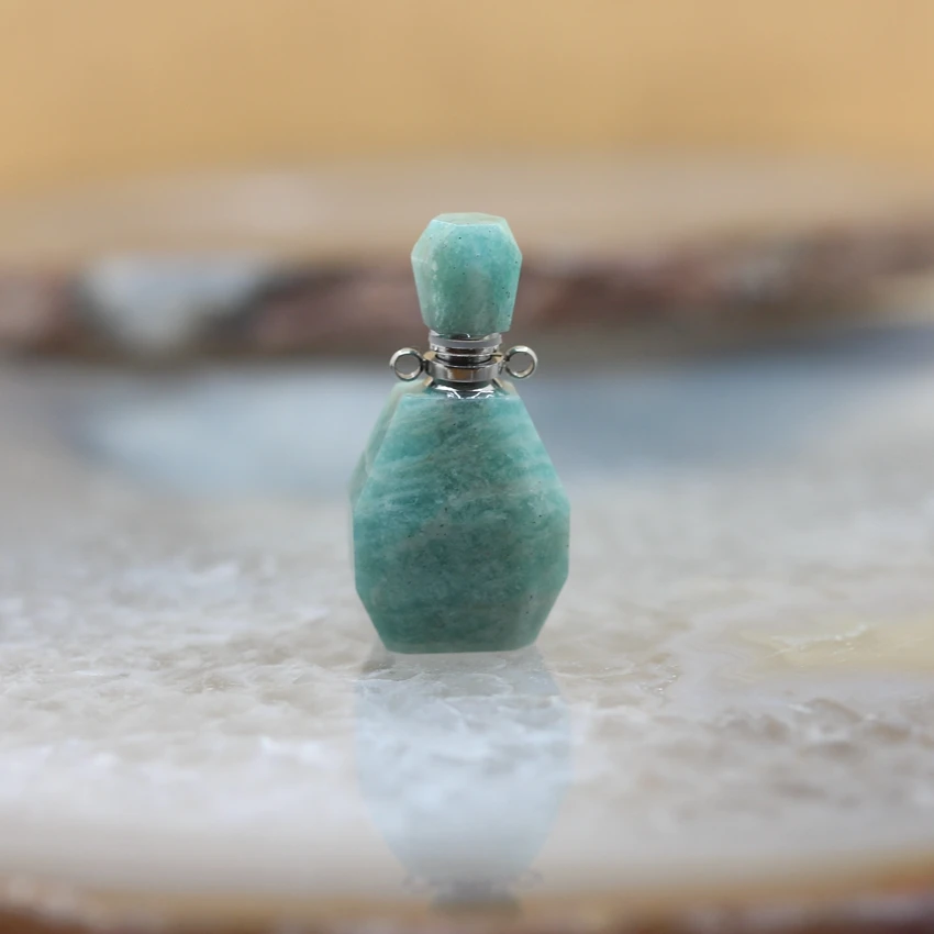 Amazonite Плакировка Серебряный бижутерии из природного камня драгоценных камней подвесками флакон духов, амазонита с украшением в виде кристаллов эфирное масло косметика парфюмерия диспенсер Цепочки и ожерелья подвески ювелирные изделия - Окраска металла: Amazonite