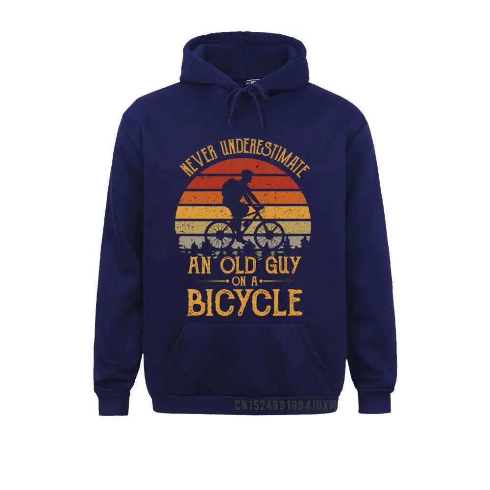 2021 New Men's Hoodies Vintage Never Underestimate An O d Guy On A Bicyc e Cyc ing ong S eeve T-Shirt__447 Sweatshirts  Long Sleeve Sportswears Geek Vintage Never Underestimate An O d Guy On A Bicyc e Cyc ing ong S eeve T-Shirt__447navy