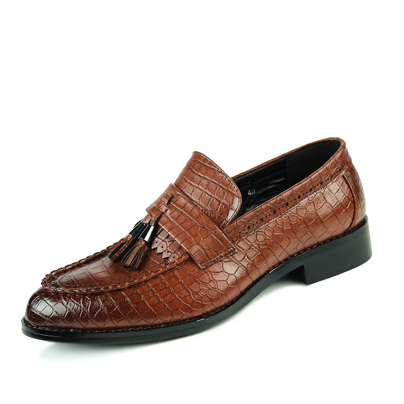 

Men Leather Loafers Brand Shoes Classic Tassel Brogue Mans Footwear Formal Shoes Casual Bullock Shoes