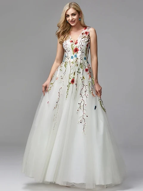 A-Line White Floral Quinceanera Formal Evening  Dress V Neck Sleeveless Floor Length Lace Tulle with Embroidery Appliques 2021 Ivory
