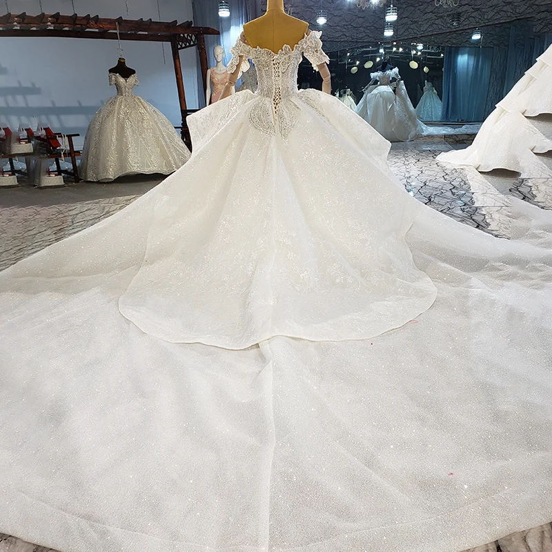 HTL2155 Elegant White Metal Sequins Shiny Applique Print Pattern Women Wedding Dress Frill One-neck Backless Dress 2