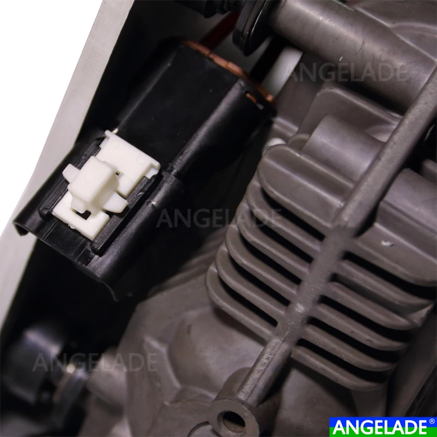 LandRove Discovery 3&4 Range Rover Sport LR3 LR4 Air Suspension Compressor Pump LR045251 LR015303 LR037065 QG500070 RQG500041