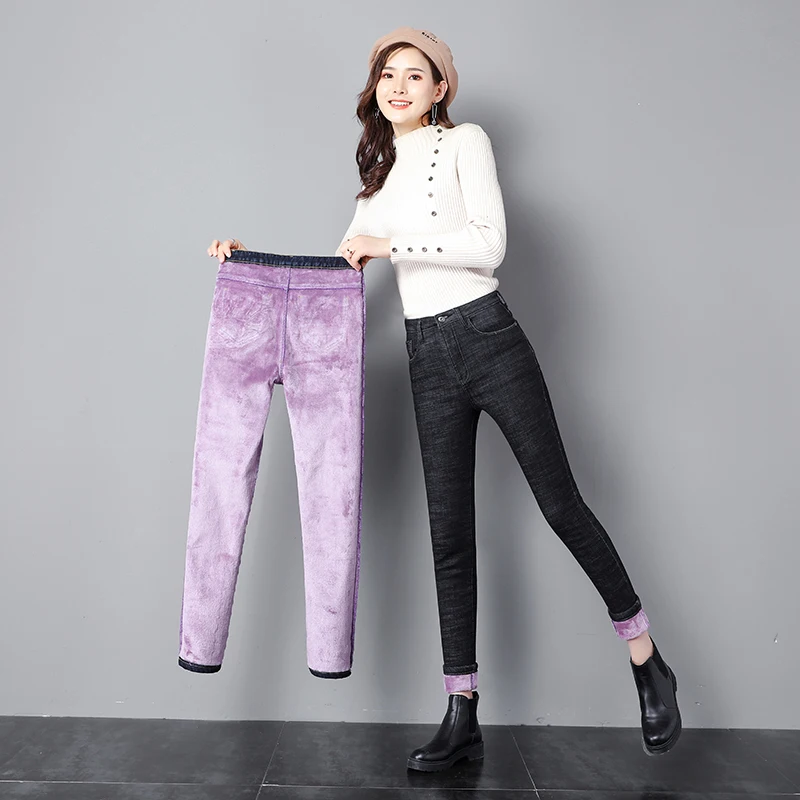Новинка, зимние женские плотные фиолетовые бархатные женские обтягивающие джинсы с высокой талией, Стрейчевые флисовые теплые джинсовые узкие брюки, джинсы для мам