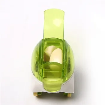 

Rolling Cutter Machine Garlic Chopper Grater Grinding Garlic Ginger Press Kitchen Cooking Accessories Tools Mini Green