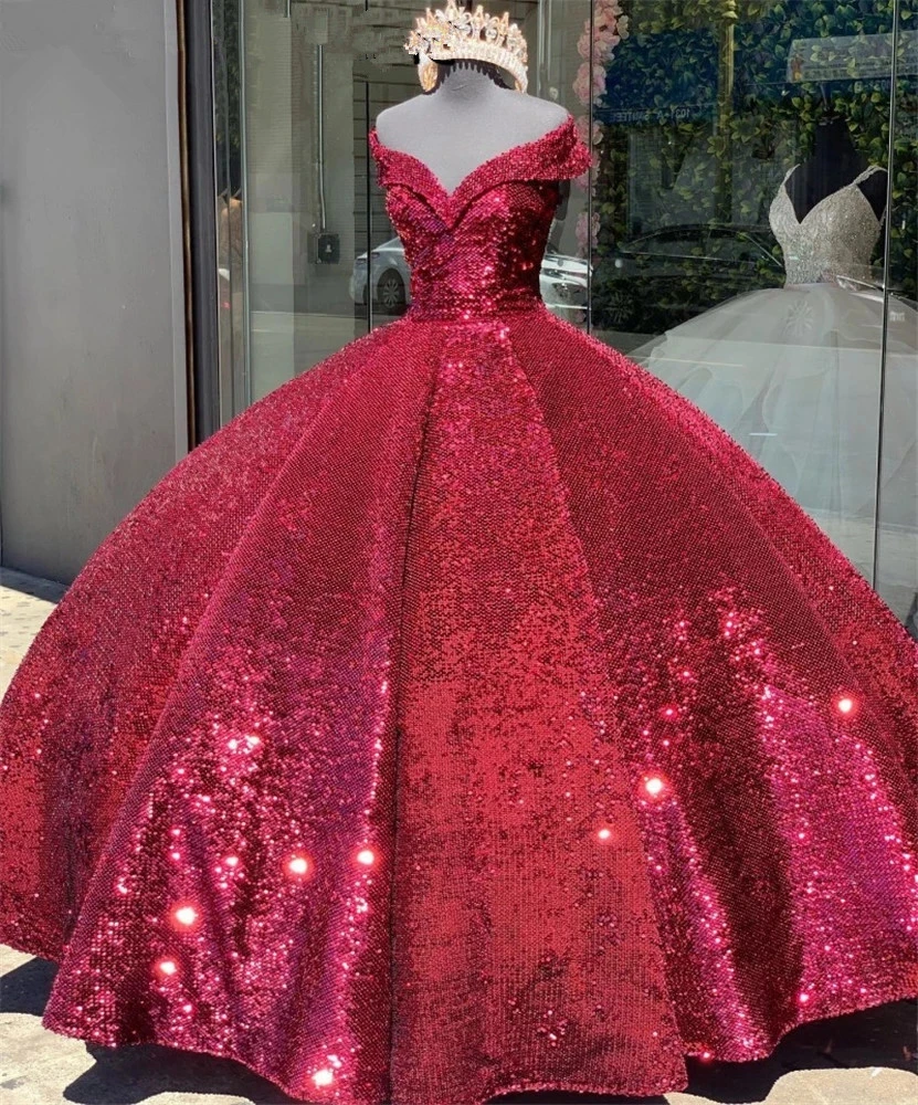 LOCAÇÃO Vestido Vermelho Princesa com Fenda