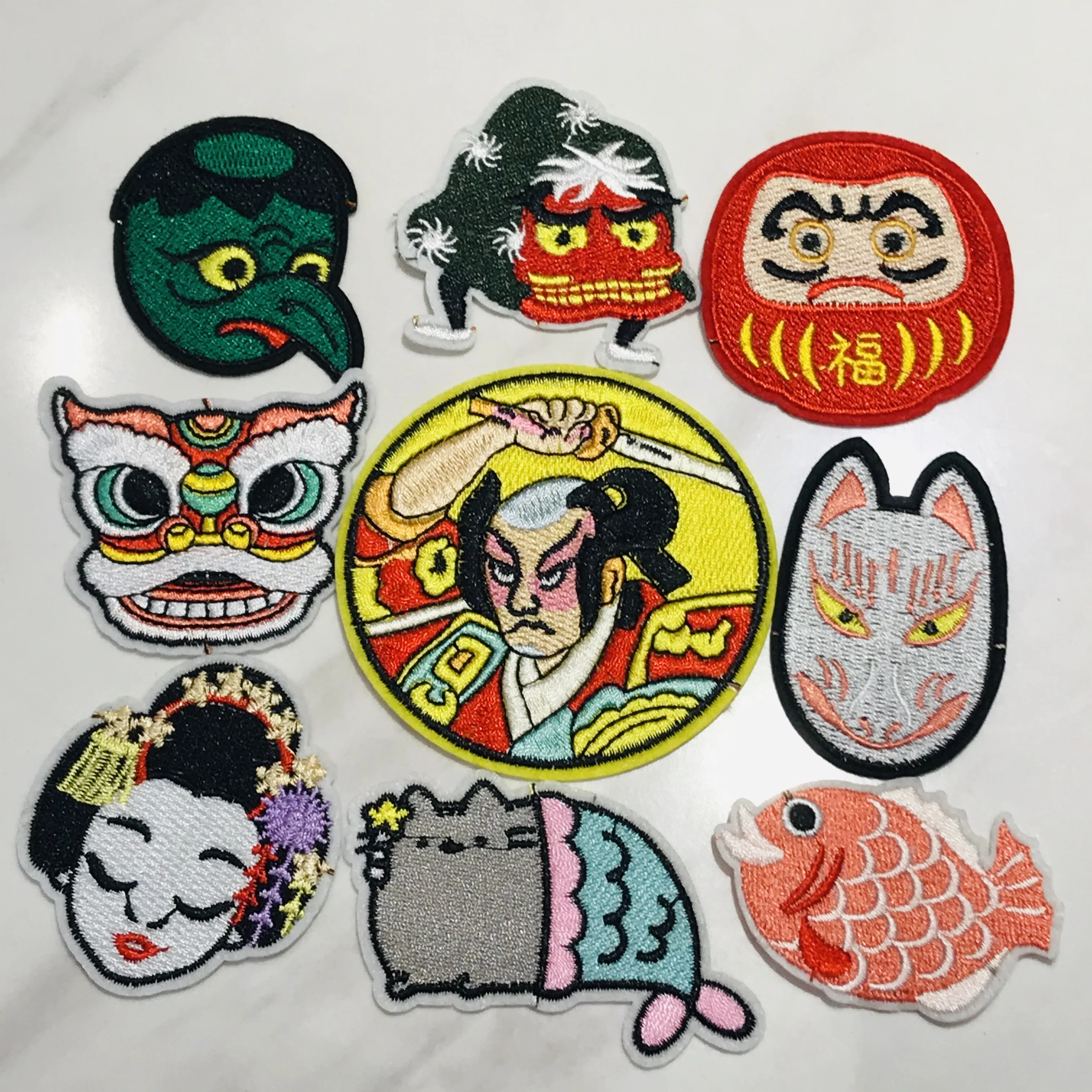 1Pcs Japan Anime Cartoon Embroidered Iron On Patch DIY No Face Man Rabbit bear Handmade Crochet Sew Clothes Appliques | Дом и сад
