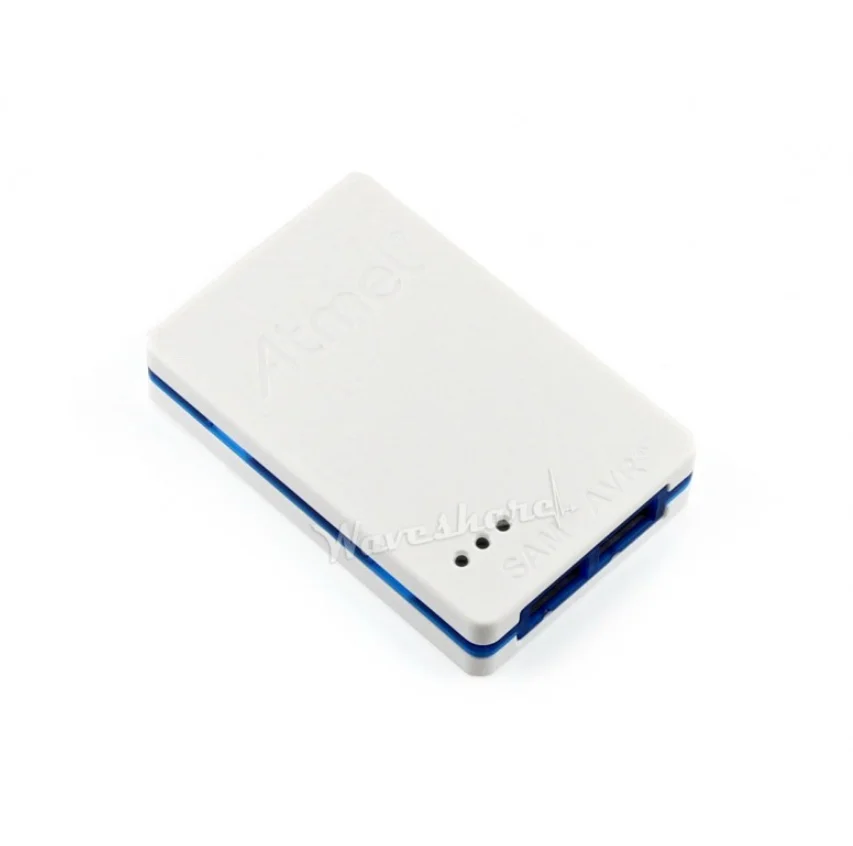 Atmel ICE базовый комплект поставляется с дополнительным адаптером и
