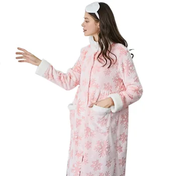 

Women Winter Warm Flannel Snowflake Print Buttons Pockets Sleep Robe Bathrobe Ladies Pajama Nightdress Sleepwear Home Clothing