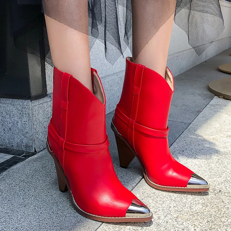 

2019 Chic Leather Ankle Boots Women Metal Pointed Toe Rivet Tassel Strange High Heel Boots Woman Fashion Western Boots