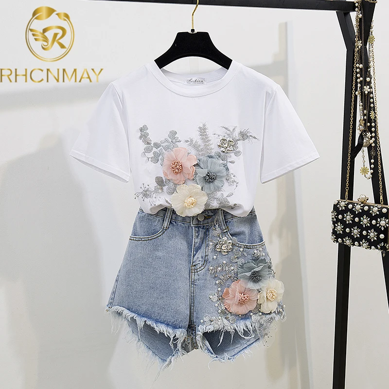 2020 Summer Women 2 Piece Sets Embroidery 3D Flower T shirt + Denim Shorts Sets Vintage Beading Shorts Sets