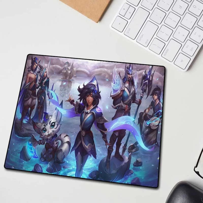 XGZ Champion Style Cute Pet Large Gaming Mouse Pad Black Lock Edge Custom Computer Table Mat Speed