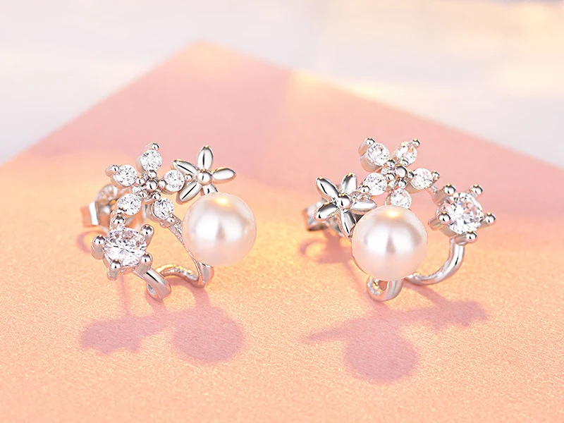 11010889673_7372703771