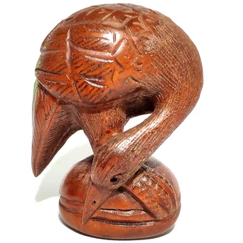 

Q4321 - 2 " Hand carved Boxwood Netsuke - Beautiful Bird