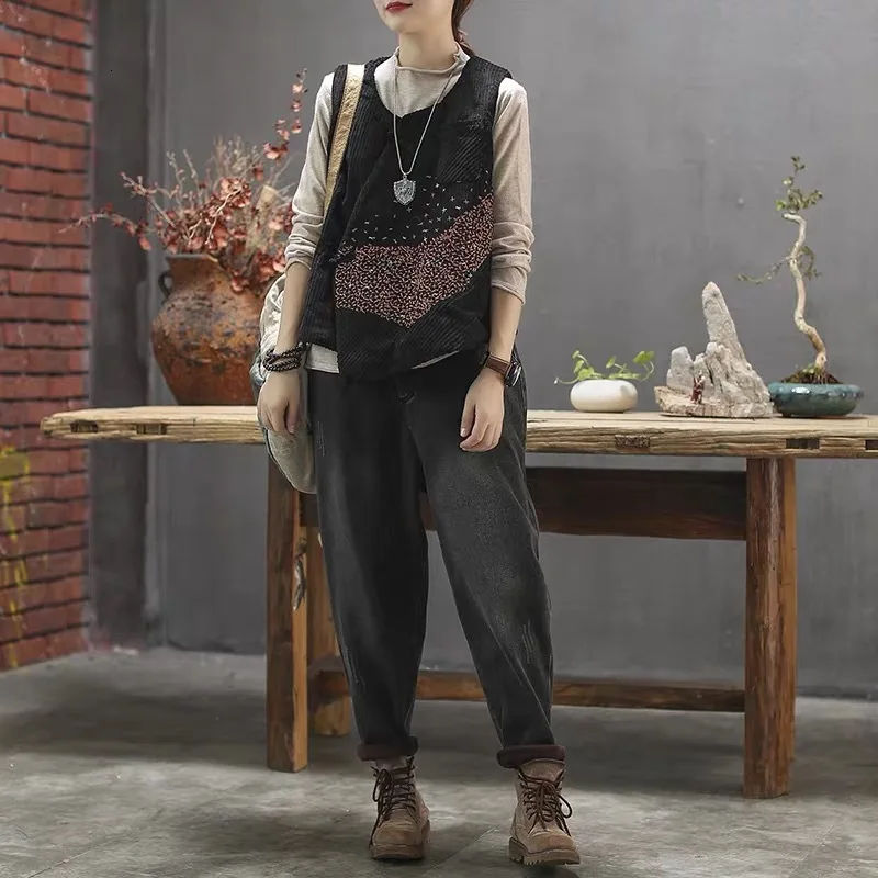 Max LuLu Winter Fashion Korean Ladies Punk Clothes Womens Sleeveless Corduroy Vest Vintage Oversized Waistcoats Padded Coat