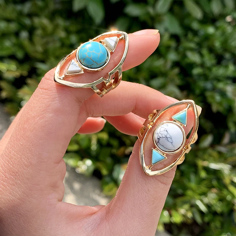 Серьги KOMi K0800 из полированного кольца с треугольным кольцом и