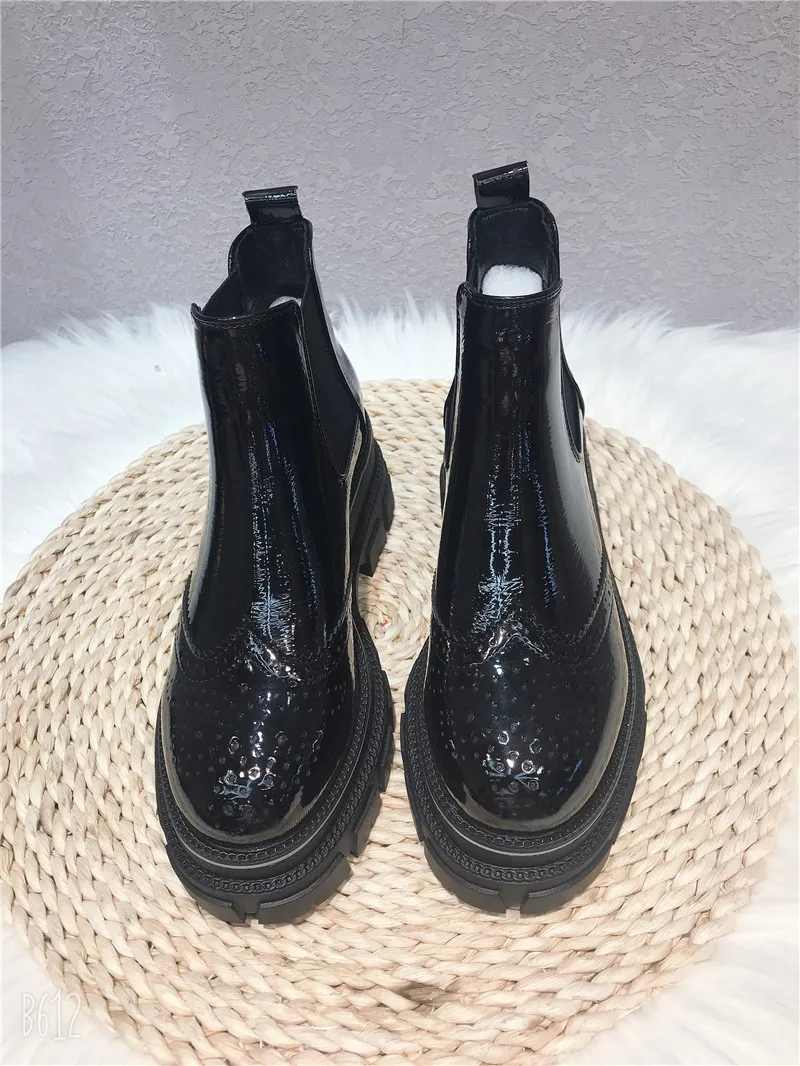 YeddaMavis/обувь; Черные ботильоны для женщин; зимние модные новые простые кожаные ботинки на платформе без застежки; женские ботинки