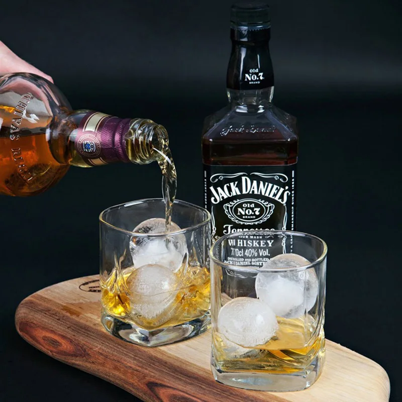 Large Round Ice Ball Maker 6 Holes Silicone Ice Cube Tray Mold Bar Party Whiskey Ice Mold Silicone Sphere shaped Ice Cube Maker (8)