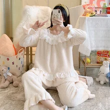 2021 Autumn And Winter Coral Velvet Princess Pajamas Female Ruffle Plush Thickened Long Sleeved Trousers Sweet Girl Home Fashion