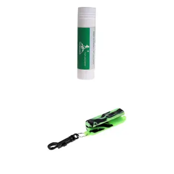 

1 Piece Archery Molded Silicone Arrow Puller 3D Target Remover+1 Piece Archery Bowstring Wax Tube Strings Protect