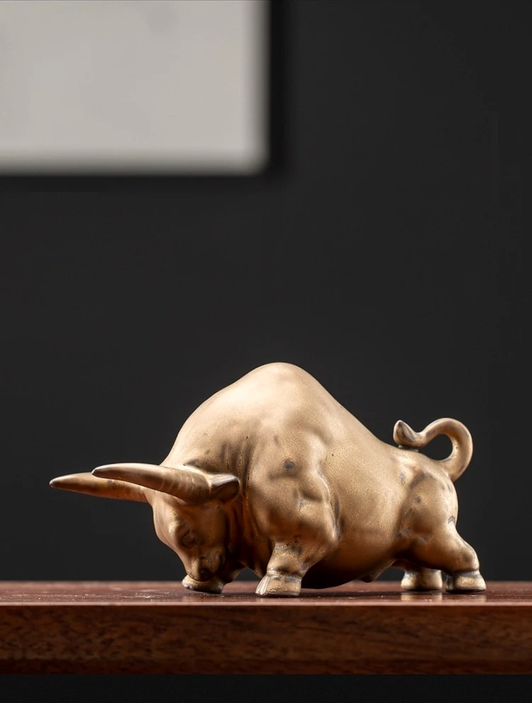 porcelain bull table decoration creative animal statue wealth bring mascot China 