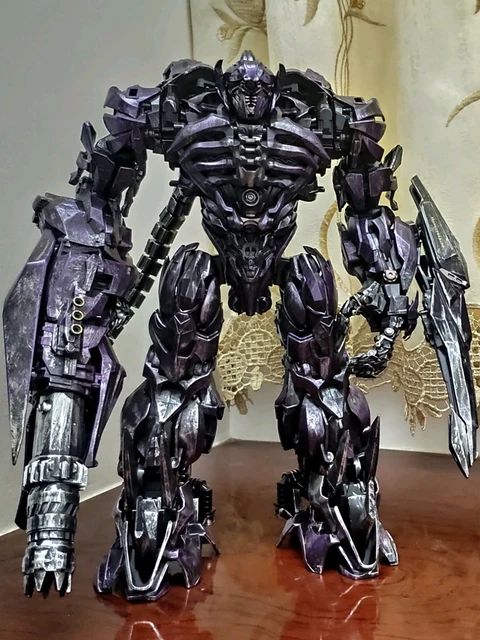 ゼウスマジックロボットショックウェーブ ZS01 変換おもちゃ