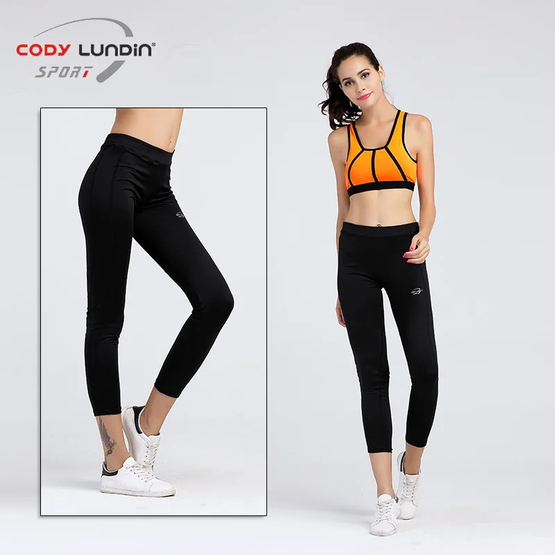 

Summer New Style Arc Segmentation Joint Athletic Pants WOMEN'S Black Leggings Capri Yoga Pants