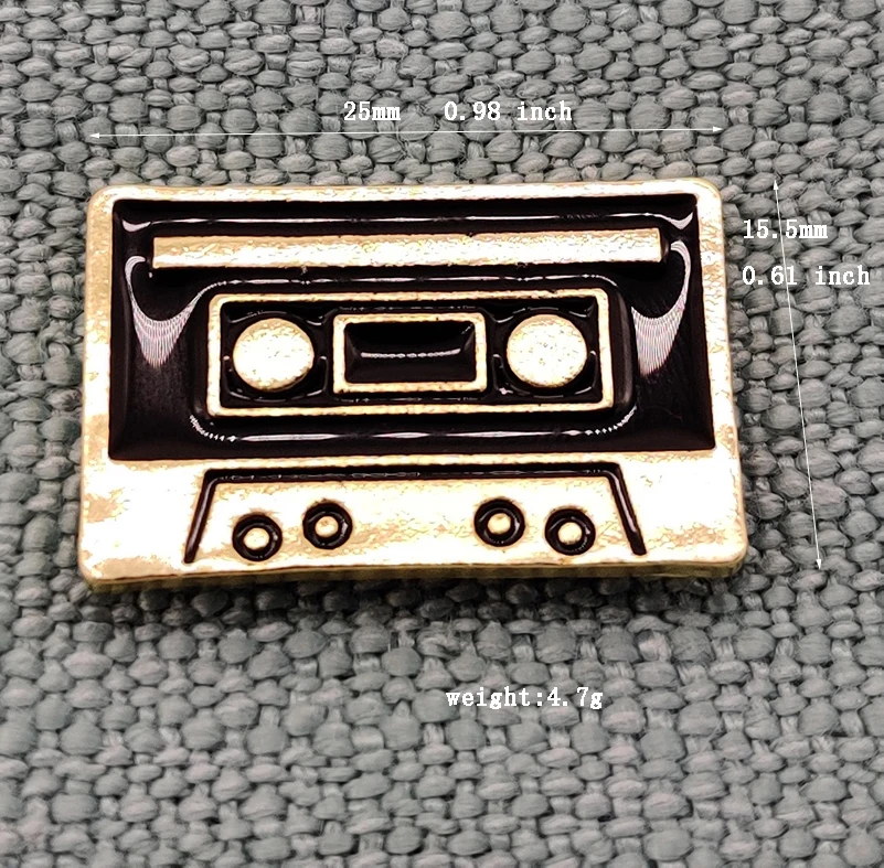 

0.99 Free Shipping Classic Radio Mummy Hat Rainbow Flamingo Bee Retro Shirt Collar Badge Alloy Brooch Wholesale Enamel Pins