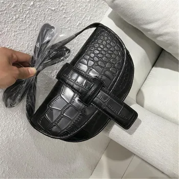 

New Messenger Bag Women Luxury Bag Stone Pattern Crocodile Pattern Hot Design Saddle Shoulder Bag