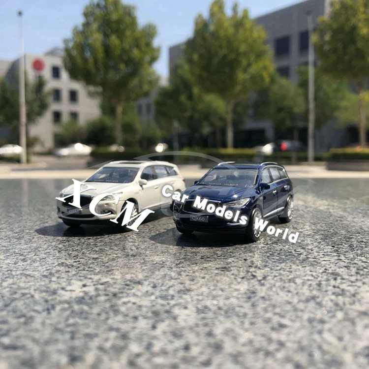 Набор моделей литья под давлением для Q60, QX30, QX50, QX60 1: 64 8 шт+ маленький подарок