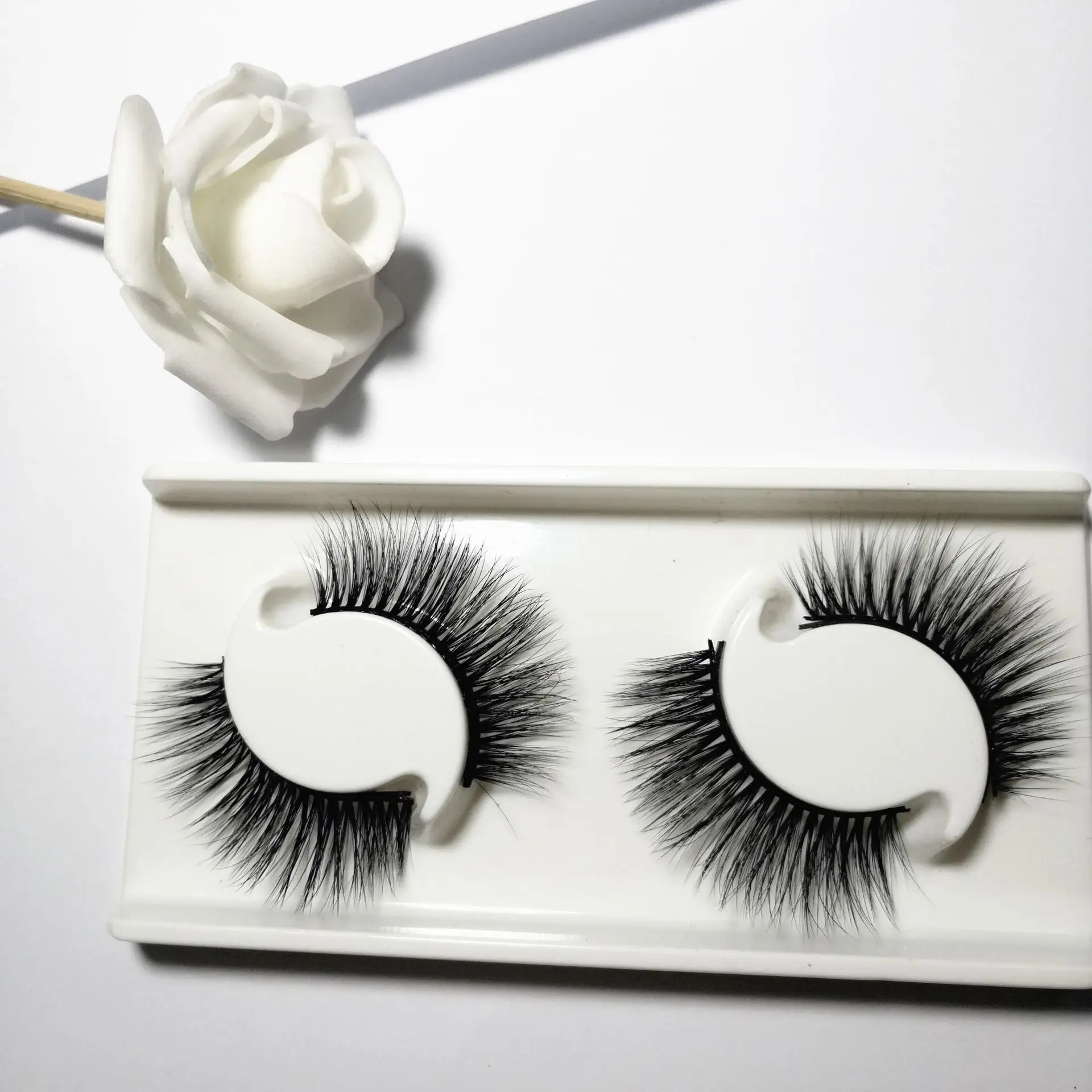 

2 Pairs 6D Mink Lashes Natural False Eyelashes Stereo Multilayer Densely Comfortable Handmade Extension Tools False Eyelashes