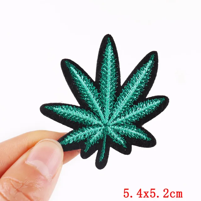 Cartoon Dinosaur Patches For Clothing Thermoadhesive Patches Cute Animal Patch Iron on Embroidery Patches on Clothes Applique PE4712CT