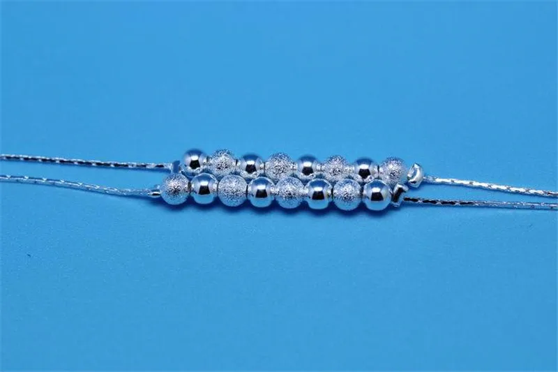 2492194367_694448036