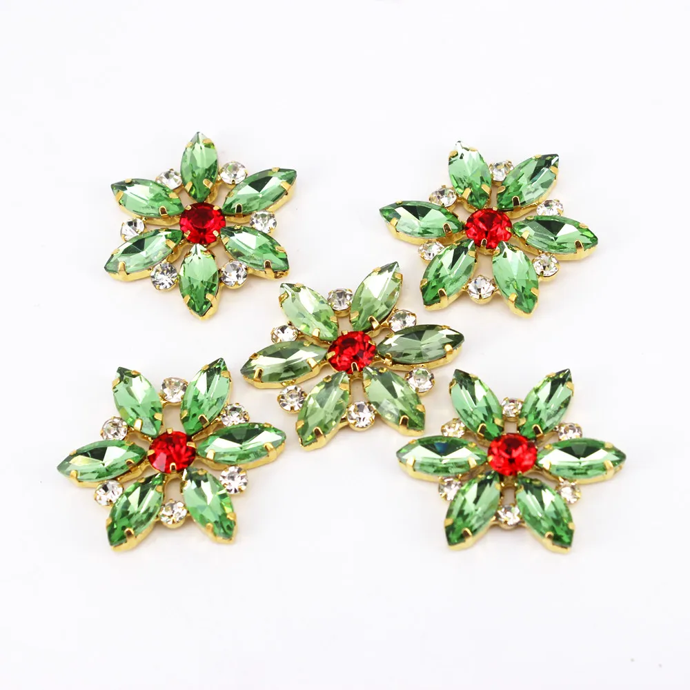 

3.5x3.5cm Handmade rhinestone beaded Patches for clothes DIY sequin applique flowers Embroidery floral patches for wedding dress