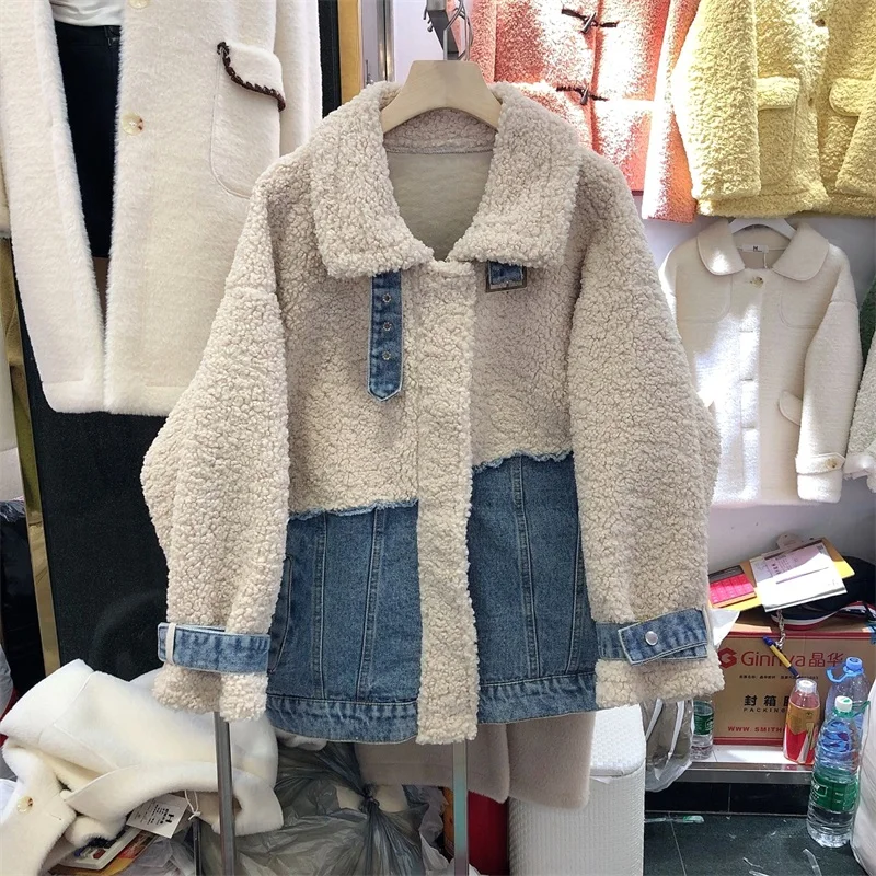 Осень-зима Новое корейское свободные джинсы с аппликацией в виде Lambhair пальто Модные женские туфли пальто и жакеты для женщин; Большие размеры куртка